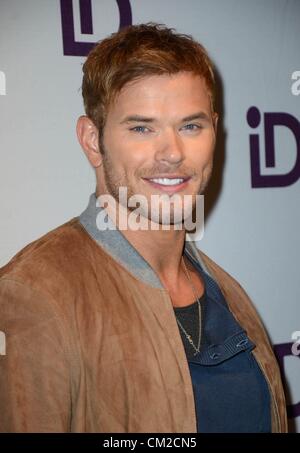 Kellan Lutz im Ankunftsbereich für Kellan Lutz startet iD Gum für Teens, Helen Mills, New York, NY 19. September 2012. Foto von: Derek Sturm/Everett Collection Stockfoto