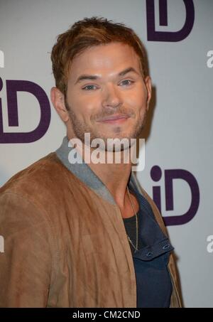 Kellan Lutz im Ankunftsbereich für Kellan Lutz startet iD Gum für Teens, Helen Mills, New York, NY 19. September 2012. Foto von: Derek Sturm/Everett Collection Stockfoto