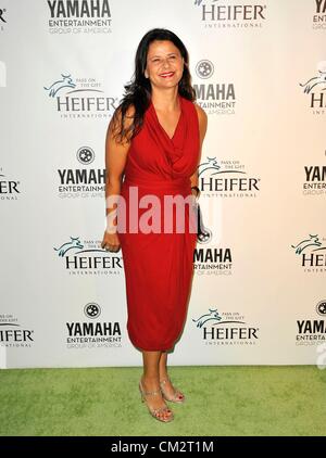 Tracey Ullman im Ankunftsbereich für über Hunger: ein Platz am Tisch, Montage Beverly Hills Hotel, Los Angeles, CA 21. September 2012. Foto von: Dee Cercone/Everett Collection Stockfoto