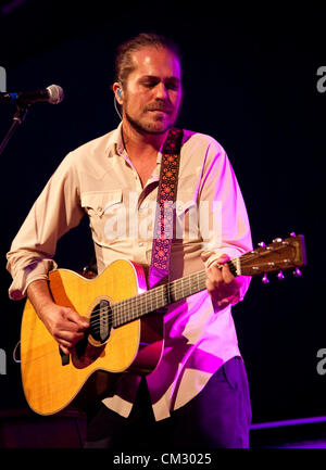 Sep 21, 2012 - Austin, Texas, US - Citizen Cope spielt live auf der Bühne bei Stubbs in Austin (Credit-Bild: © Sandra Dahdah/ZUMAPRESS.com) Stockfoto