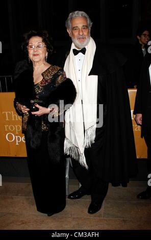 Placido Domingo Ankünfte 2012 Metropolitan Opera Opening Night Gala - Donizettis L'Elisir d ' Amore Lincoln Center New York NY Stockfoto