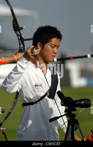 Hideki Kikuchi (JPN), 13. August 2005 - Bogenschießen: 23. Sommer-Universiade 2005 Herren Bogenschießen in Izmir, Türkei. (Foto von Masakazu Watanabe/AFLO SPORT) Stockfoto