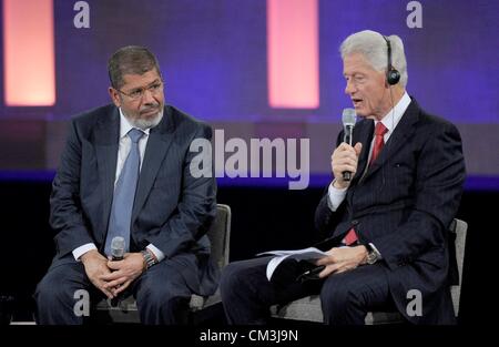 Bill Clinton, Mohamed Morsi in Anwesenheit für Clinton Global Initiative Annual Meeting - di, Sheraton Hotel, New York, NY 25. September 2012. Foto von: Kristin Callahan/Everett Collection Stockfoto