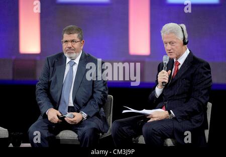 Bill Clinton, Mohamed Morsi in Anwesenheit für Clinton Global Initiative Annual Meeting - di, Sheraton Hotel, New York, NY 25. September 2012. Foto von: Kristin Callahan/Everett Collection Stockfoto