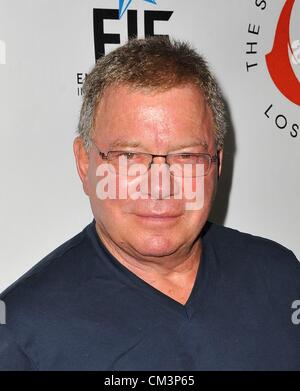 William Shatner im Ankunftsbereich für das Shakespeare-Center von Los Angeles präsentiert 22. einfach SHAKESPEARE, das Freud-Schauspielhaus, UCLA Campus, Los Angeles, Kalifornien, 27. September 2012. Foto von: Dee Cercone/Everett Collection Stockfoto