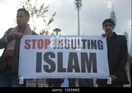 Bradford, UK. 28. September 2012. Eine klare Botschaft aus der Protest in Bradford, Hunderte friedlich besucht Stockfoto