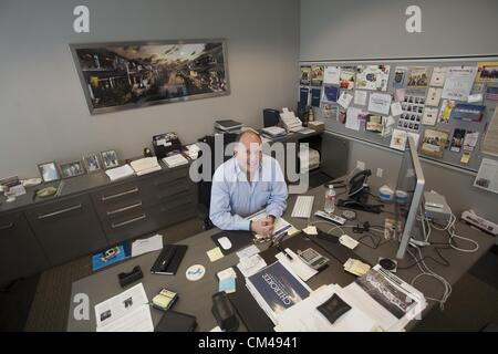 25. September 2012 - Los Angeles, Kalifornien (CA, Vereinigte Staaten von Amerika - Henry Stupp, CEO der Cherokee-Gruppe (Kredit-Bild: © Ringo Chiu/ZUMAPRESS.com) Stockfoto