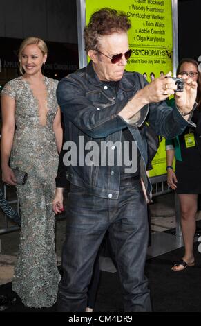 USA. Tom Waits, Abbie Cornish im Ankunftsbereich für sieben PSYCHOPATHEN Premiere, Bruin Theater, Los Angeles, CA 1. Oktober 2012. Foto von: Emiley Schweich/Everett Collection / Alamy live-News. Stockfoto