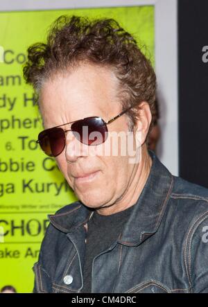 USA. Tom Waits im Ankunftsbereich für sieben PSYCHOPATHEN Premiere, Bruin Theater, Los Angeles, CA 1. Oktober 2012. Foto von: Emiley Schweich/Everett Collection / Alamy live-News. Stockfoto