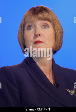 HARRIET HARMAN MP Schatten VIZEPREMIERMINISTER 4. Oktober 2012 MANCHESTER Stadtzentrum von MANCHESTER ENGLAND Stockfoto