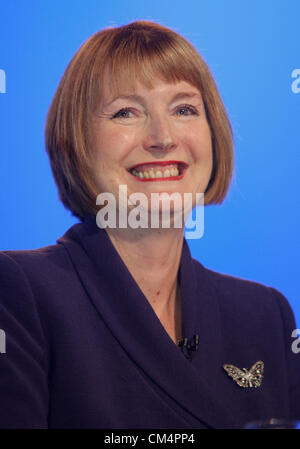 HARRIET HARMAN MP Schatten VIZEPREMIERMINISTER 4. Oktober 2012 MANCHESTER Stadtzentrum von MANCHESTER ENGLAND Stockfoto