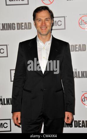 David Morrissey im Ankunftsbereich für THE WALKING DEAD Staffel 3 Premiere, Universal City Walk Kinos, Los Angeles, CA 4. Oktober 2012. Foto von: Dee Cercone/Everett Collection Stockfoto