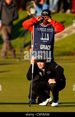 7. Oktober 2012. St. Andrews, Schottland. Branden Grace (RSA) Gewinner des The European Tour Alfred Dunhill Links Championship Golfturnier, auf The Old Course St Andrews gespielt. Obligatorische Kredit: Mitchell Gunn/ESPA/Alamy Live News Stockfoto