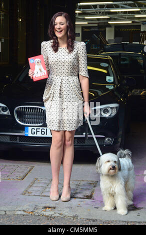 ASHLEIGH & PUDSEY BESUCH ITV STUDIOS PROGRAMMIEREN HEUTE MORGEN UM BUCH ZU FÖRDERN. ITV Studios Kent House oberen Boden London UK SE1 9LT 10. Oktober 2012 Stockfoto