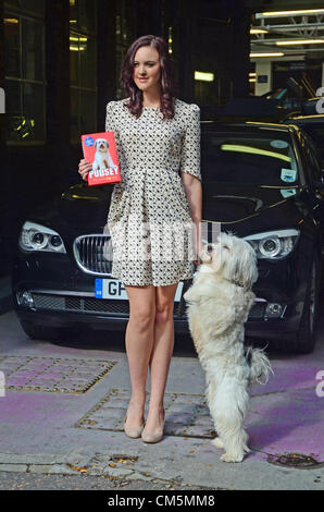 ASHLEIGH & PUDSEY Besuch ITV STUDIOS programmieren heute Morgen Förderung Buch ITV Studios Kent House oberen Boden London UK SE1 9LT 10. Oktober 2012 Stockfoto