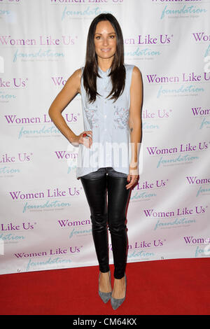 13. Oktober 2012 statt - Los Angeles, Kalifornien, USA - Besuch Catt Sadler der Mädchen sind Wert es Foundation Level 3 in Hollywood & Highland in Hollywood, Kalifornien am 13. Oktober 2012. 2012 (Kredit-Bild: © D. Long/Globe Photos/ZUMAPRESS.com) Stockfoto