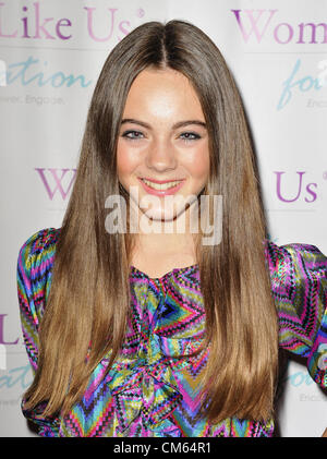 13. Oktober 2012 statt - Los Angeles, Kalifornien, USA - Ava Allan besucht die Mädchen sind es Wert es Stiftung auf Stufe 3 bei Hollywood & Highland in Hollywood, Kalifornien am 13. Oktober 2012. 2012 (Kredit-Bild: © D. Long/Globe Photos/ZUMAPRESS.com) Stockfoto