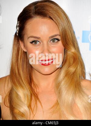 Lauren Conrad im Ankunftsbereich für Designs für The Cure Gala, Millennium Biltmore Hotel Los Angeles, CA 13. Oktober 2012. Foto von: Dee Cercone/Everett Collection Stockfoto