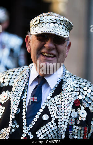 14. Oktober 2012, ernten Pearly Kings & Queens Festival St. Pauls Kirche, Covent Garden, London, UK. Stockfoto