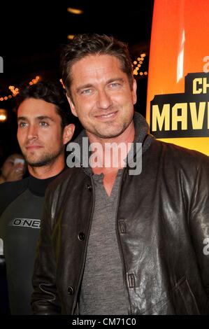 Los Angeles, Kalifornien. 18. Oktober 2012. Gerard Butler im Ankunftsbereich für Jagd MAVERICKS Premiere, Pacific The Grove Stadion 14, Los Angeles, CA 18. Oktober 2012. Foto von: Elizabeth Goodenough/Everett Collection Stockfoto