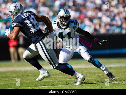 21. Oktober 2012 - Charlotte, North Carolina, USA - Panthers DB Kapitän Atlanta (41) in Aktion während der Dallas Cowboys vs. Carolina Panthers Football-Spiel.  Die Cowboys besiegen die Panthers 19 -14. (Credit: © Anantachai Brown/ZUMAPRESS.com) Stockfoto