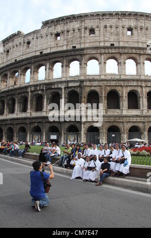 Rom, Italien. 21. Oktober 2012 Sport und street Spiele Tag auf via dei Fori Imperiali Straße in der Nähe des Kolosseums in Rom Italien Stockfoto