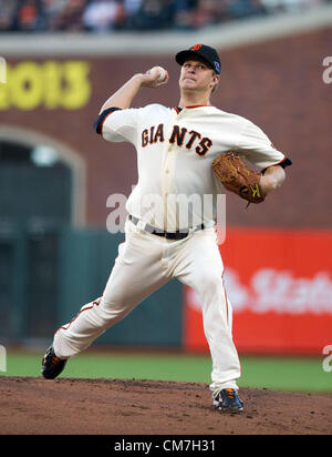 22. Oktober 2012 - ab Krug Matt Cain Stellplätze im ersten Inning in Spiel sieben des NLCS zwischen den San Francisco Giants und den St. Louis Cardinals auf Montag, 22. Oktober 2012 im AT&T Park in San Francisco, Kalifornien (Credit-Bild: © Randy Pench/Sacramento Bee/ZUMAPRESS.com) Stockfoto