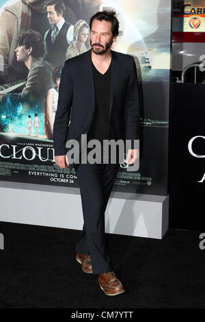 HOLLYWOOD, CA - 24. Oktober: Keanu Reeves kommt bei der Premiere von Warner Bros Pictures "Cloud Atlas" bei Graumans Chinese Theatre am 24. Oktober 2012 in Hollywood, Kalifornien. Stockfoto