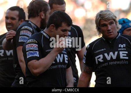 27. Oktober 2012 - RaboDirect Pro 12 - Fischadler V Connacht - Swansea - UK: Aaron Jarvis von der Fischadler Stockfoto