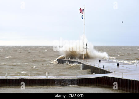 Starke Winde treffen am See/Marblehead Ohio als Hurrikan Sandy die Ostküste der USA trifft Stockfoto
