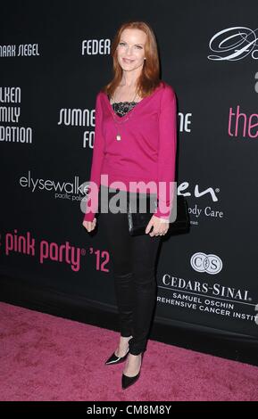 ÜBERQUEREN Sie die Pink Party 12 am Hangar 8 am Flughafen Santa Monica in Santa Monica, CA 27.10.12 2012..MARCIA (Kredit-Bild: © James Diddick-Globe Fotos/Globe Photos/ZUMAPRESS.com) Stockfoto