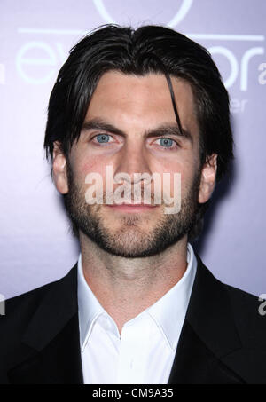 WES BENTLEY Australier im FILM 8. jährlichen Durchbruch AWARDS CENTURY CITY LOS ANGELES Kalifornien USA 27. Juni 2012 Stockfoto