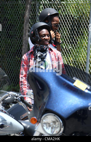 SHAUN WRIGHT-PHILLIPS SHAUN WRIGHT-PHILLIPS & FREUNDE SCHWEIN LOS ANGELES FÜR EINEN GUTEN ZWECK UNTERSTÜTZT VON EAGLERIDER MOTORCYCLE RENTAL & T Stockfoto