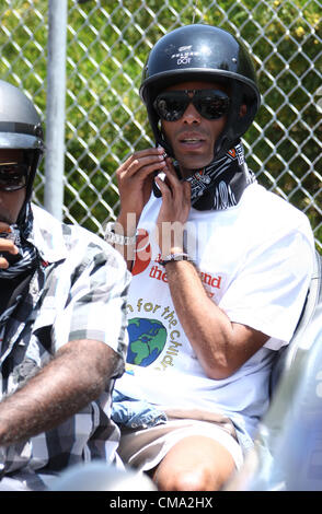 ASHLEY COLE SHAUN WRIGHT-PHILLIPS & FREUNDE SCHWEIN LOS ANGELES FÜR EINEN GUTEN ZWECK UNTERSTÜTZT VON EAGLERIDER MOTORCYCLE RENTAL & TOUREN. BENI Stockfoto