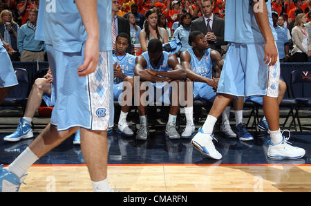 25. Februar 2012 - besiegte Charlottesville, Virginia, USA - The North Carolina Tar Heel Starter für das Spiel gegen Virginia in Charlottesville, VA.-Nord-Carolina bereiten Virginia 54 51. (Kredit-Bild: © Andrew Shurtleff/ZUMAPRESS.com) Stockfoto