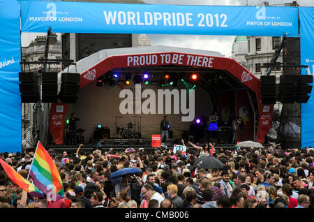 London, UK. 7. Juli 2012. Die Teilnehmer der Welt Gay Pride-Prozession. Stockfoto