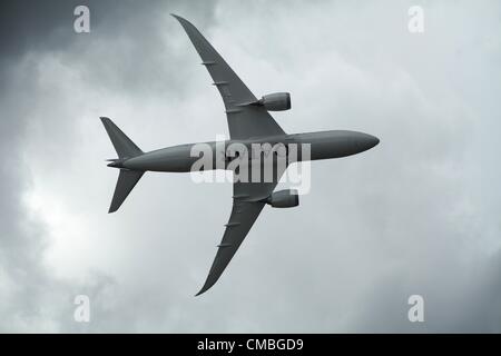 11. Juni 2012. Farnborough International Airshow.  Im Bild - Qatar Airways Boeing 787 Dreamliner Stockfoto