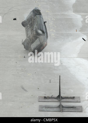 RICHARD HAMMOND RICHARD HAMMOND CRASH-KURS. Dreharbeiten der BBC TV SHOW LOS ANGELES Kalifornien USA 12. Juli 2012 Stockfoto