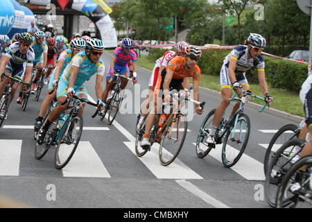 KATOWICE, Polen - Juli 13: 69 Tour de Pologne, das größte Radsport-Event in Osteuropa, Teilnehmer der IV Stufe aus Bedzin nach Kattowitz 13. Juli 2012 in Katowice, Polen Stockfoto