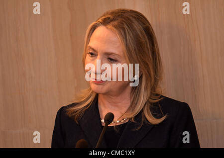 US-Außenministerin Hillary Clinton während der Gespräche mit ägyptischen Präsidenten Mohamed Morsi und auf einer Pressekonferenz. Stockfoto