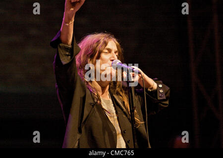 BOLOGNA, Italien - 15 JUL: Patty Smith [internationale Sängerin], für die Erinnerungen an die USTICA Opfer (berühmte Flugzeugabsturz), in Bologna, Italien am 15. Juli 2012 durchführen. Stockfoto