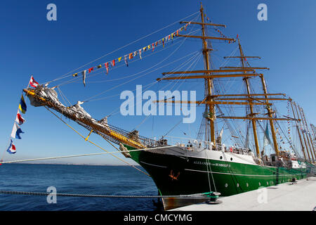 Die Alexander Von Humboldt II Großsegler im Hafen von Lissabon, Portugal. Stockfoto