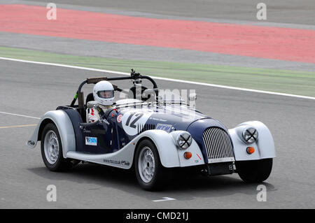 21. Juli 2012, beteiligt sich Silverstone im Vereinigten Königreich Schauspieler Sir Patrick Stewart in der Qualifikation, fahren ein Morgan Lightweight, für die Silverstone Classic Celebrity Challenge Stockfoto
