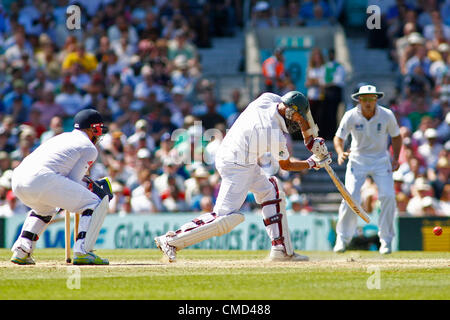 22.07.2012 London, England.  während die Investec Cricket Test Länderspiel zwischen England und Südafrika, spielte auf dem Kia Oval Cricket Ground: obligatorische Kredit: Mitchell Gunn Stockfoto
