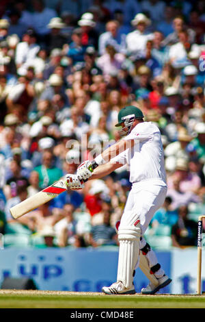 22.07.2012 London, England. Südafrikas Jacques Kallis während der Investec Cricket Test Länderspiel zwischen England und Südafrika, spielte auf dem Kia Oval Cricket Ground: obligatorische Kredit: Mitchell Gunn Stockfoto