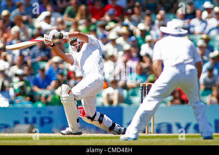 22.07.2012 London, England. Südafrikas Jacques Kallis während der Investec Cricket Test Länderspiel zwischen England und Südafrika, spielte auf dem Kia Oval Cricket Ground: obligatorische Kredit: Mitchell Gunn Stockfoto