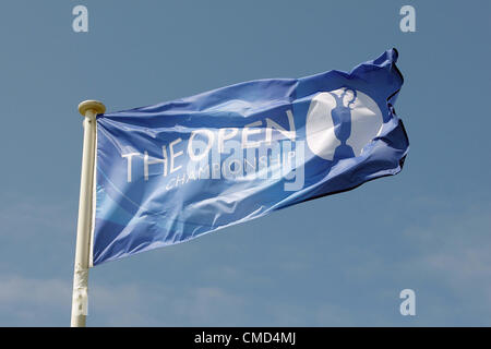 WIND BLÄST DIE OFFENE FLAGGE DER OPEN CHAMPIONSHIP LYTHAM & ST. ANNES LANCASHIRE ENGLAND 22. Juli 2012 Stockfoto