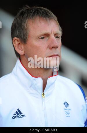 STUART PEARCE Großbritannien COACH Großbritannien V Brasilien RIVERSIDE STADIUM, MIDDLESBROUGH, ENGLAND 20. Juli 2012 GAN54592 Großbritannien V Brasilien Olympia Aufwärmen MATCH, RIVERSIDE STADIUM, MIDDLESBROUGH, ENGLAND 20.07.2012 Warnung! Dieses Foto kann nur für die Zeitung bzw. Zeitschrift redaktionelle Zwecke verwendet werden. Kann nicht werden verwendet für Publikationen unter Einbeziehung 1 Spieler, 1 Club oder 1 Wettbewerb ohne schriftliche Genehmigung von Football DataCo Ltd. Für Rückfragen, bitte Kontakt Football DataCo Ltd unter + 44 (0) 207 864 9121 Stockfoto