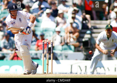 23.07.2012-London, England. Englands Ian Bell während der Investec Cricket Test Länderspiel zwischen England und Südafrika, spielte auf dem Kia Oval Cricket Ground. Stockfoto