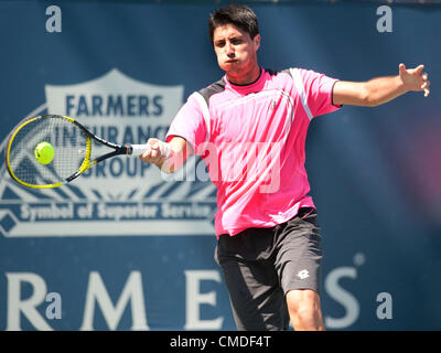 Dienstag, 24. Juli 2012. Los Angeles, Kalifornien, USA. Paul Capdeville von Chile in Aktion besiegte Igo Kunitsyn Russland in der ersten Runde des Bauern Classic gespielt im Los Angeles Tennis Center. Stockfoto